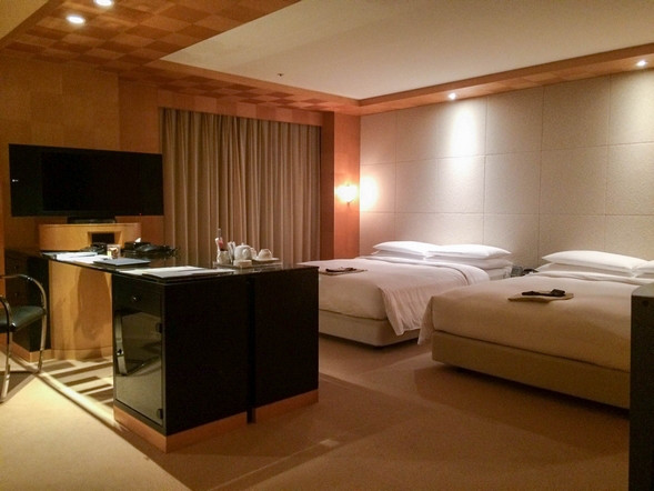 Grand Hyatt Fukuoka Club Deluxe double 201511 16